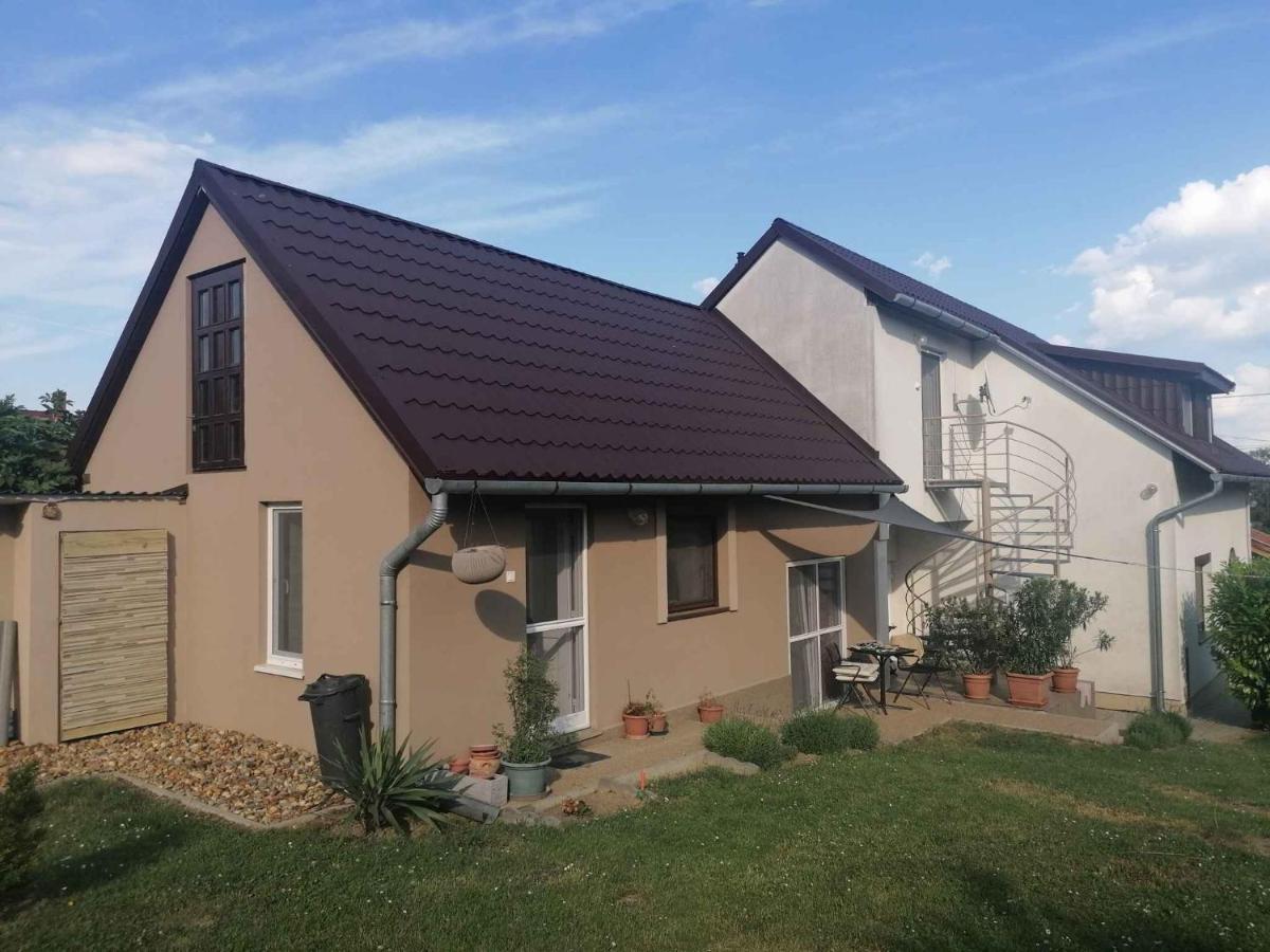 Apartments In Balatongyoeroek 34590 Exterior foto